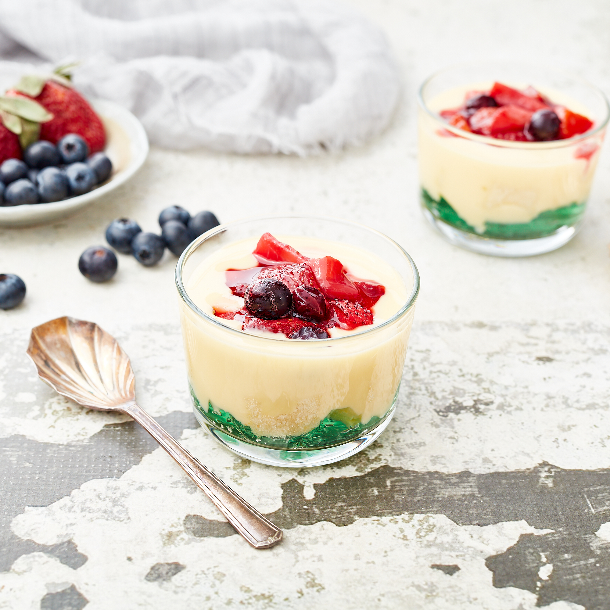 Berry Fruit Trifle 